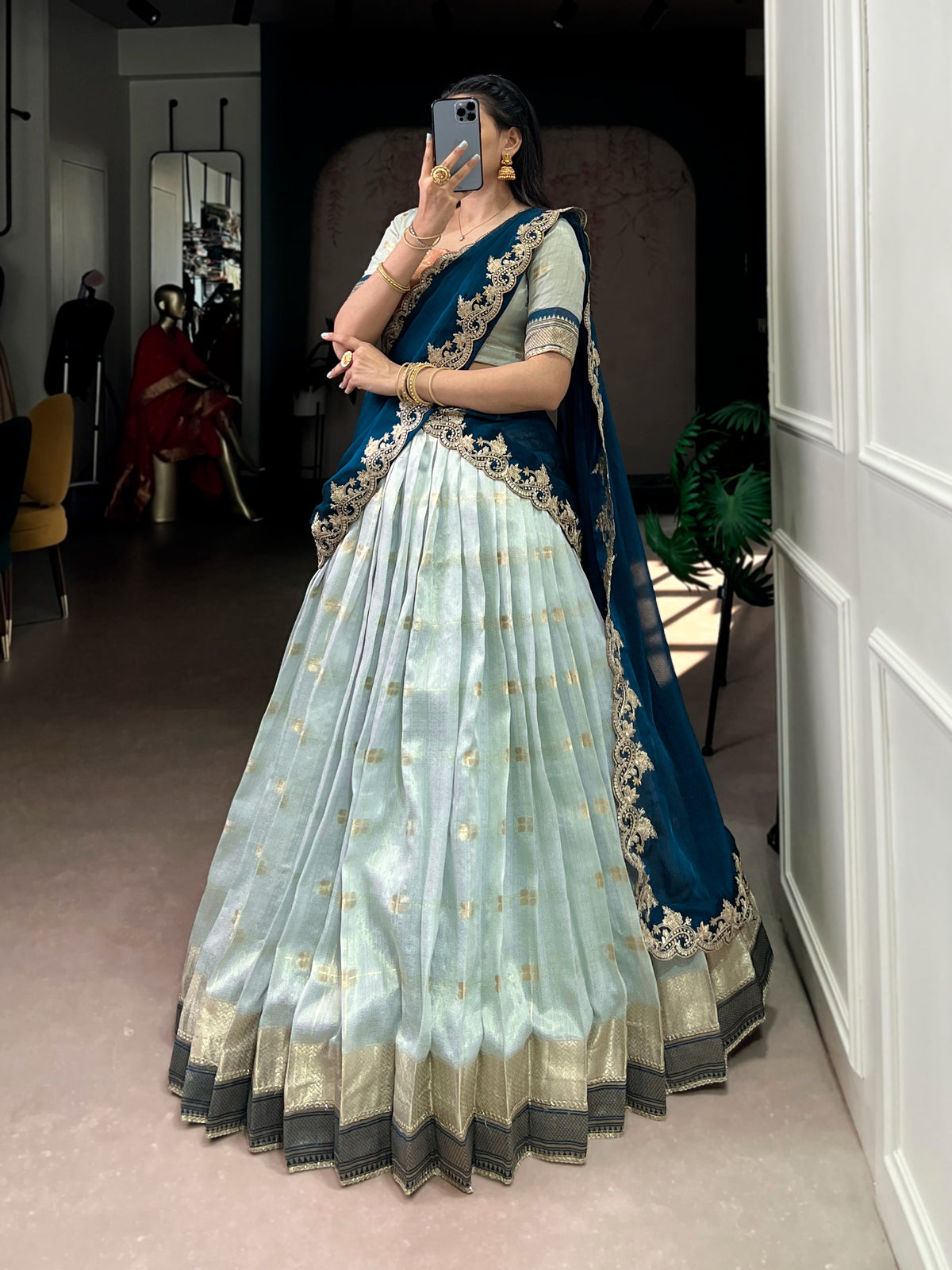 Paithani-inspires zari wearing lehenga set✨