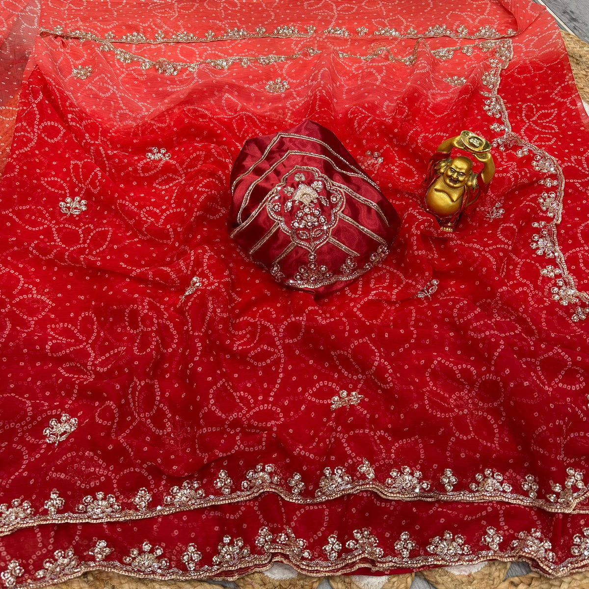 Bandhini saree with beeds  work ✨