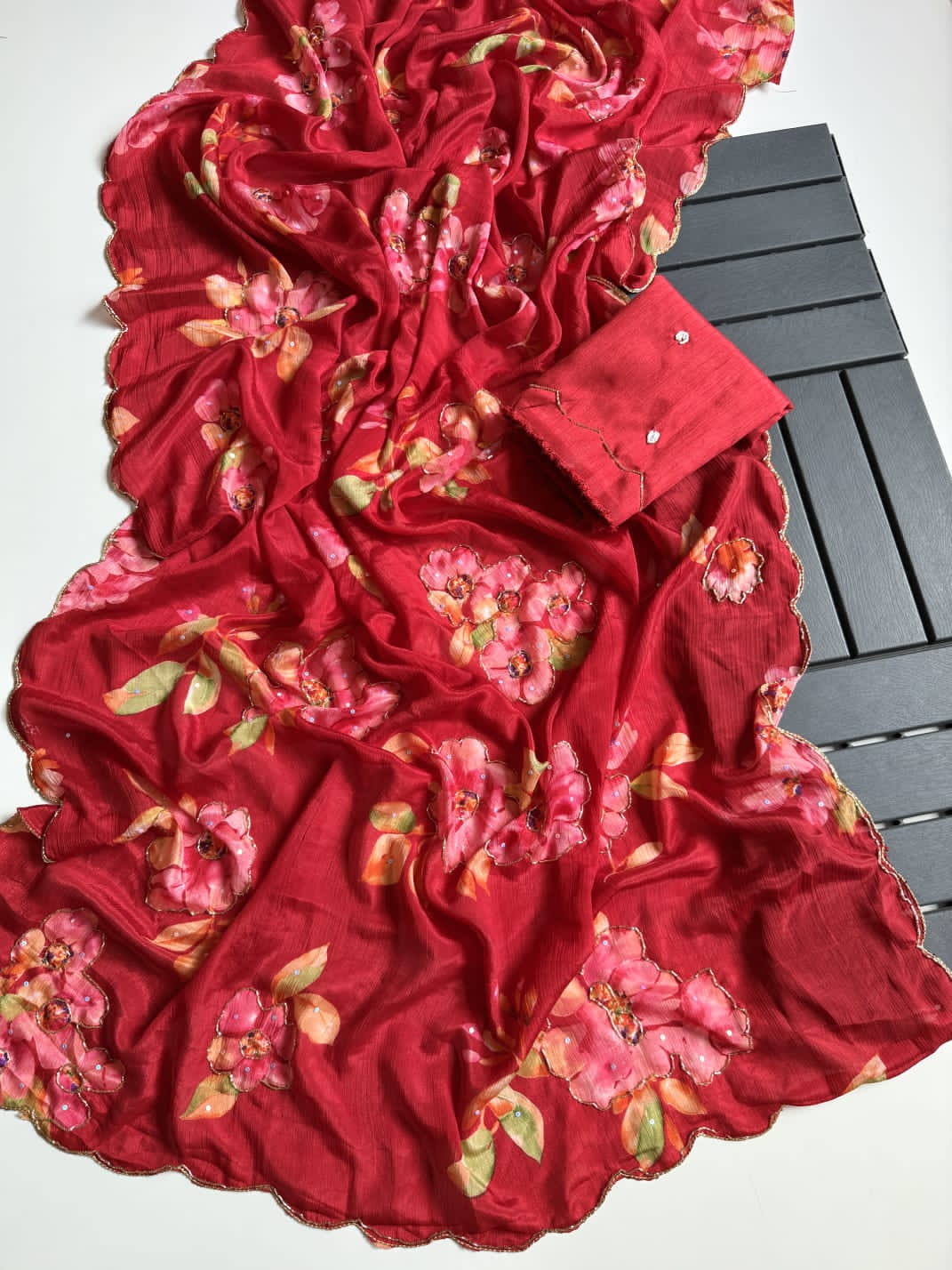 Chinnon silk floral 🌺 print saree