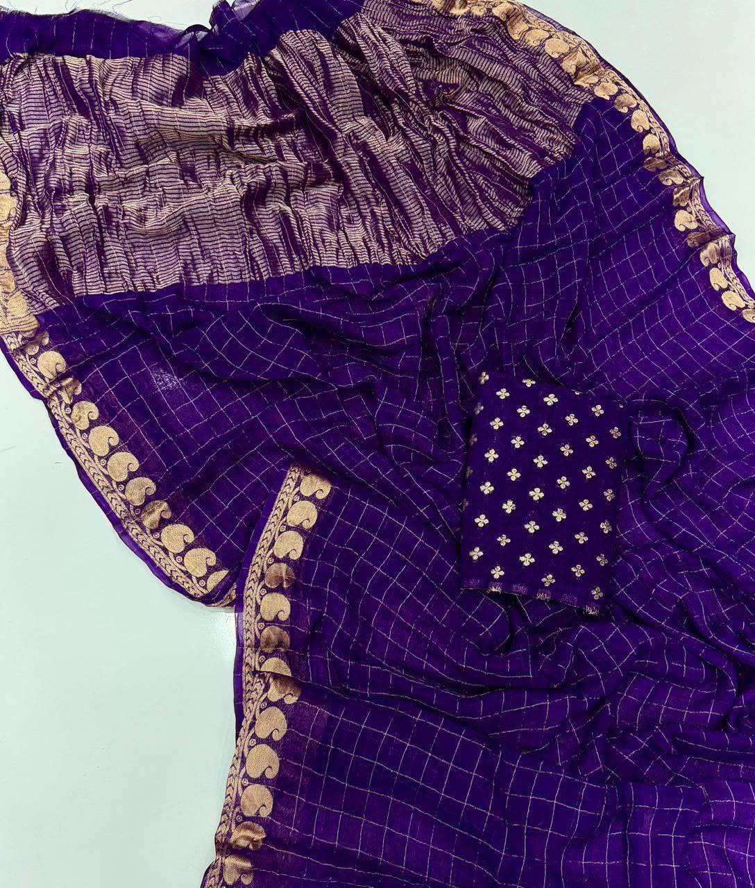 Viscose georgette  mango border saree ✨