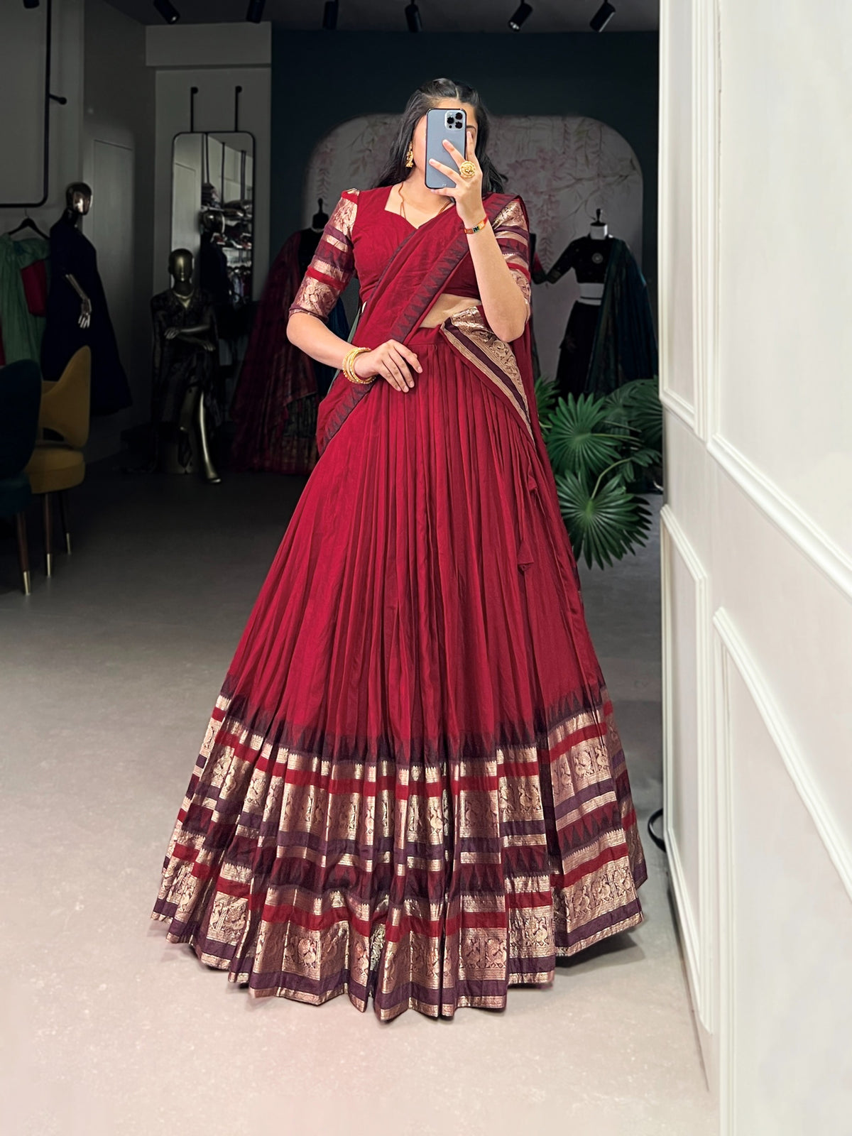 Chenderi lehenga