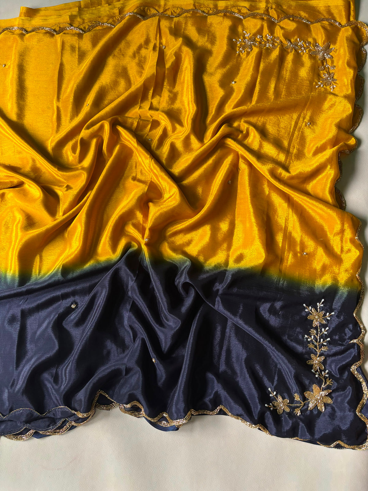 Chinnon dual shade hand work saree ✨