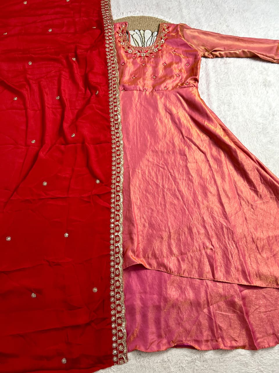 Soft tissue silk gown with duppata ✨
