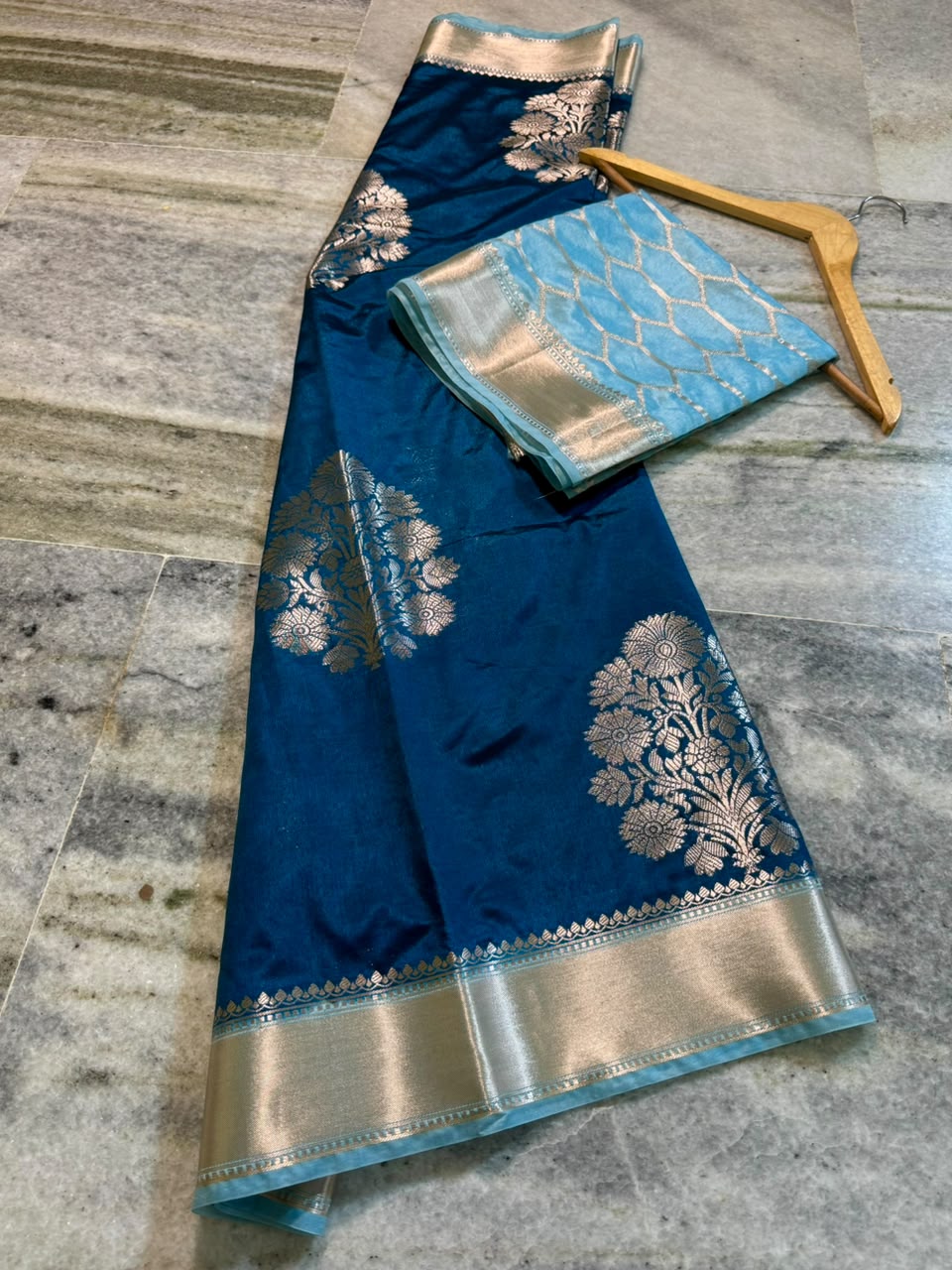 Banarasi ketan silk fabric saree