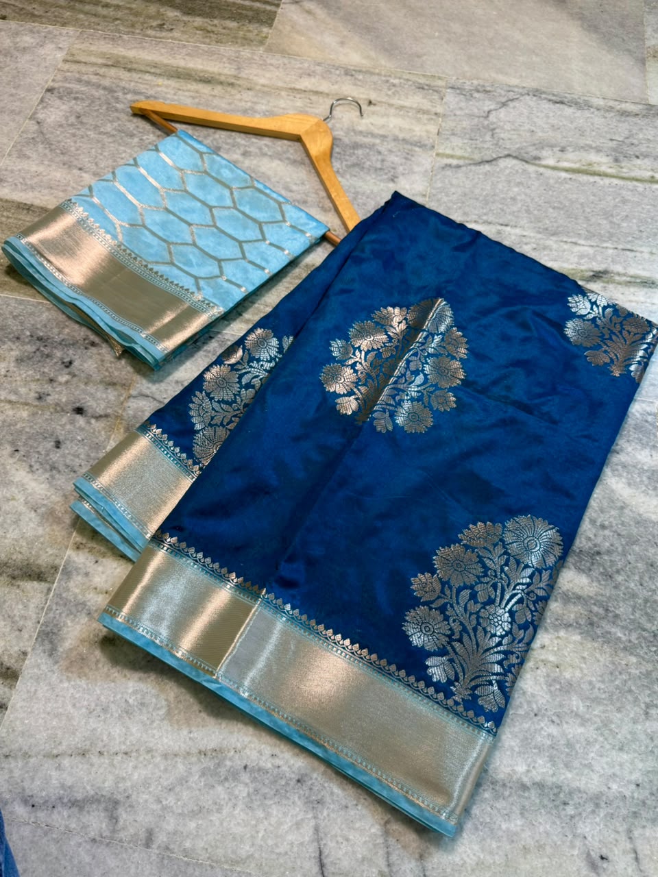 Banarasi ketan silk fabric saree