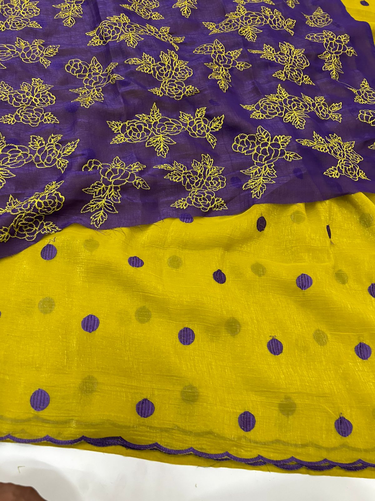 Satin crush polka dots saree✨