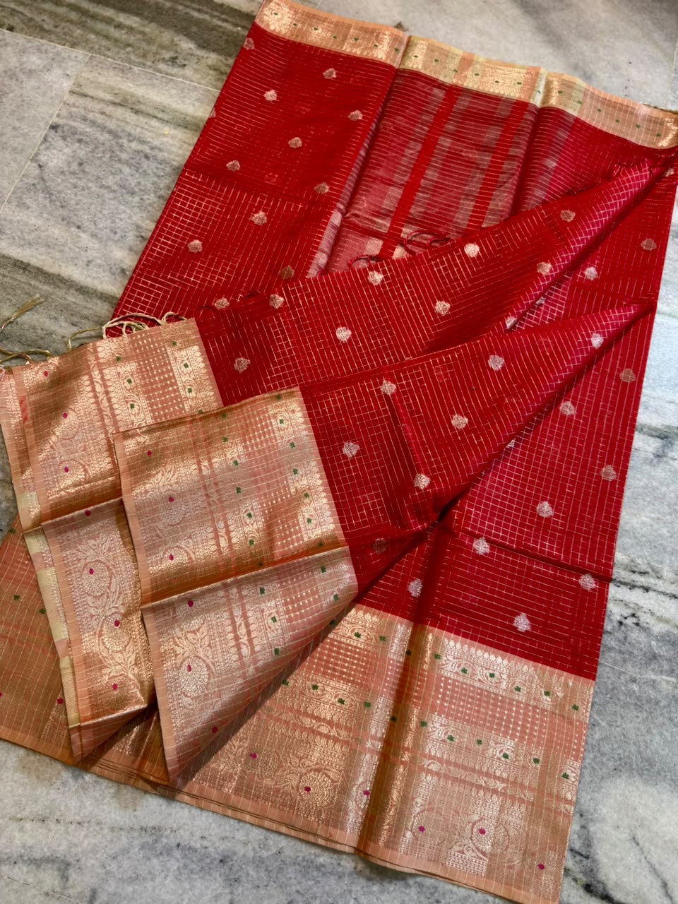 Banarasi katan silk fabric 

Latest fancy design saree