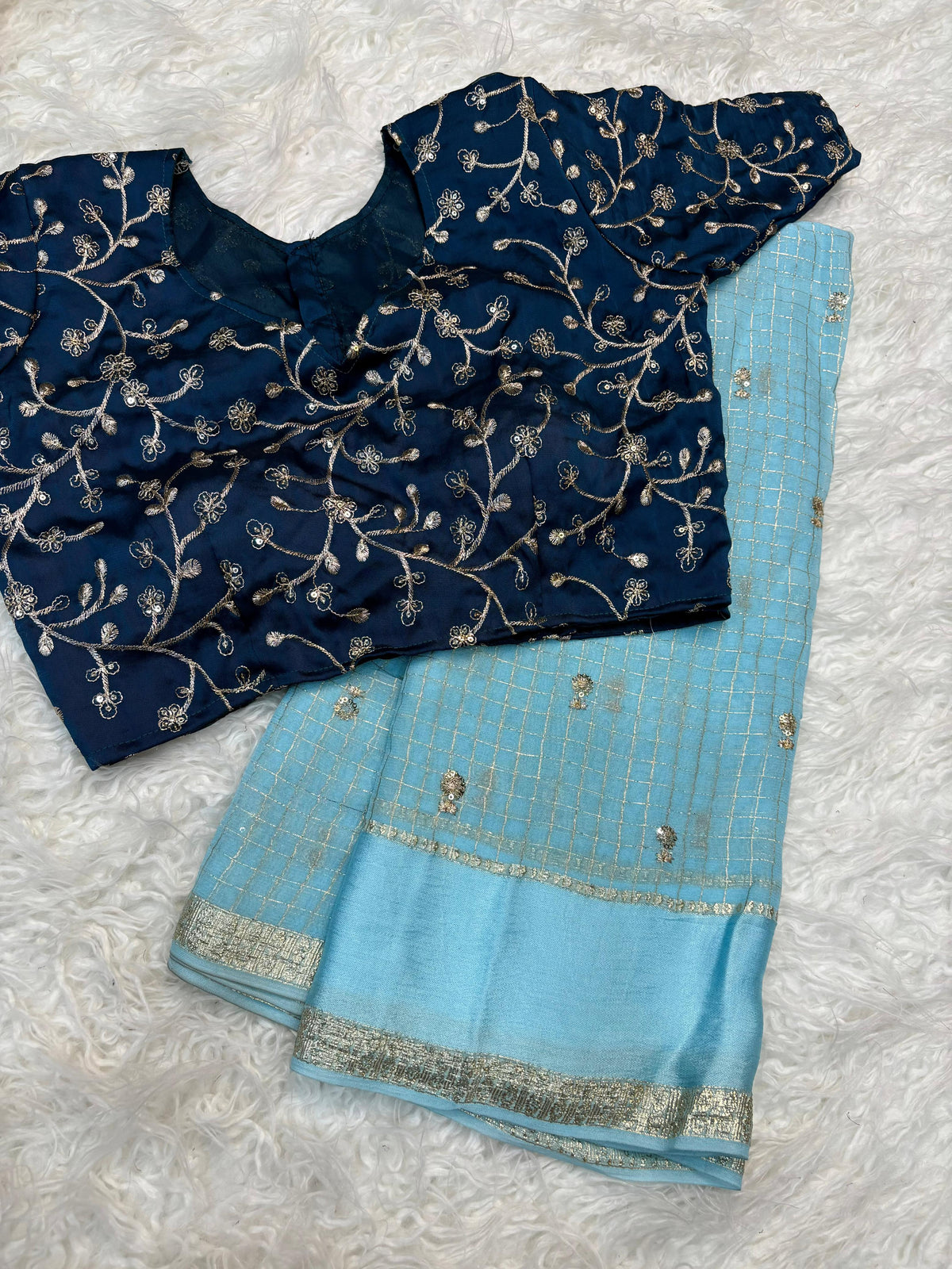 Check Viscose Sequence Buties Saree