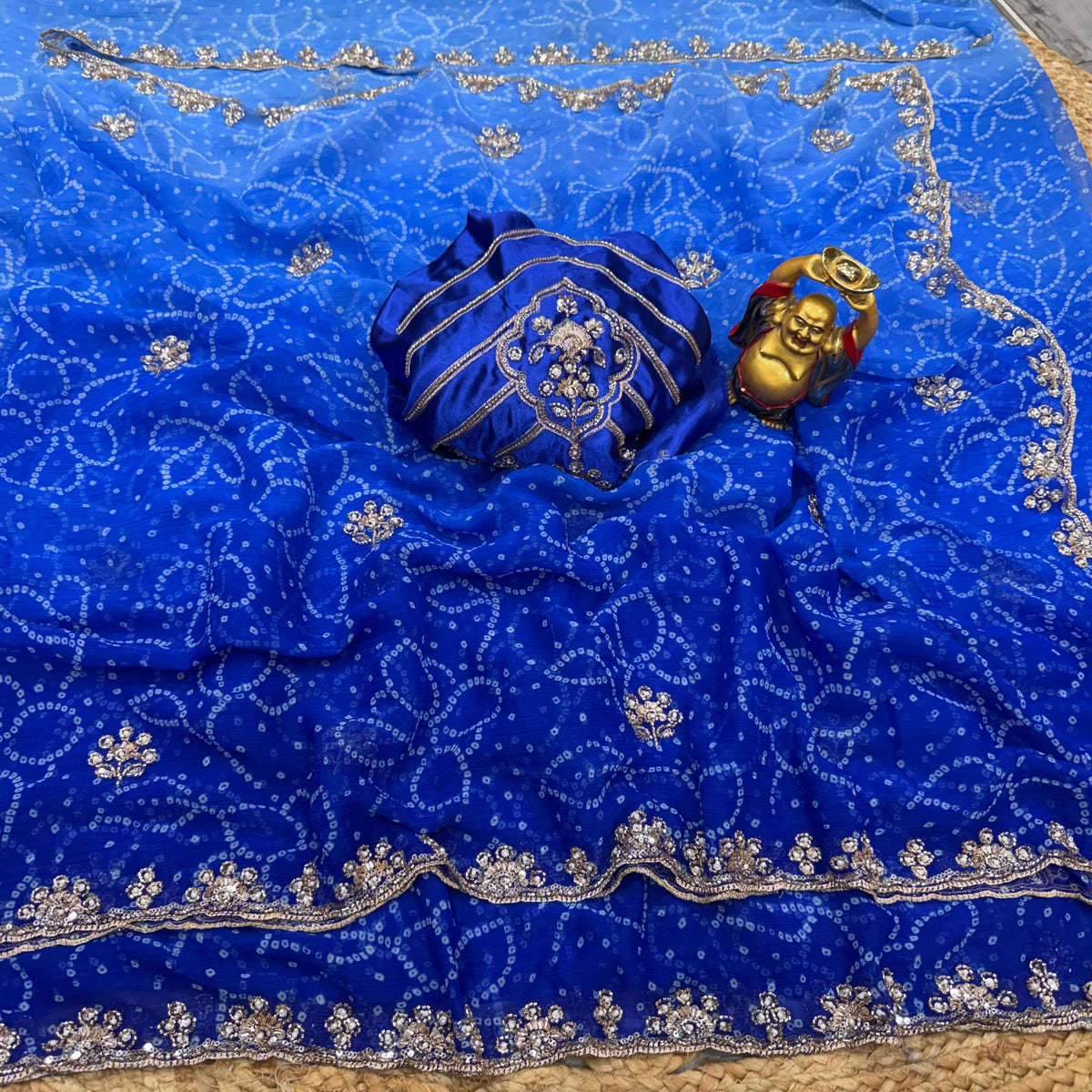 Bandhini saree with beeds  work ✨