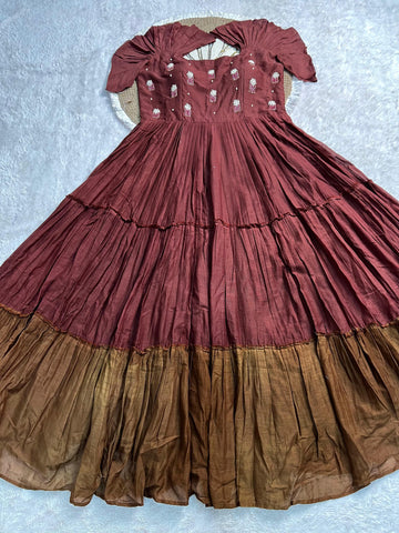 mull cotton gown