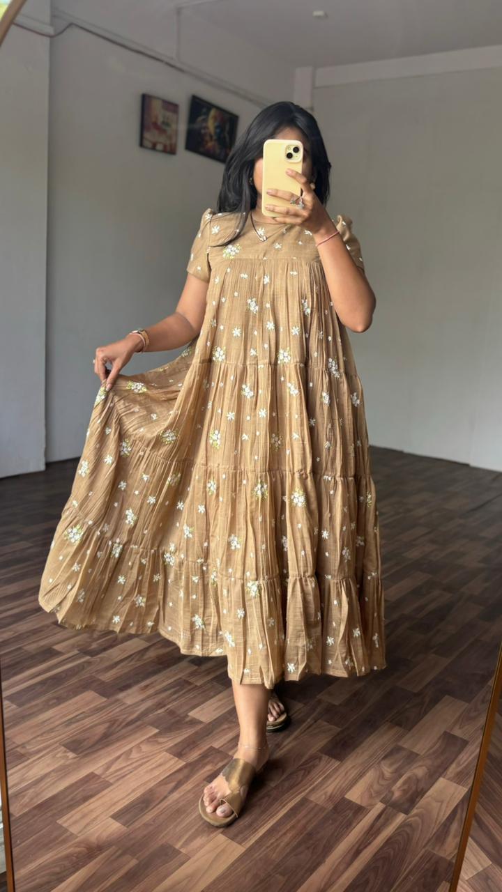 Mull chanderi full flare gown