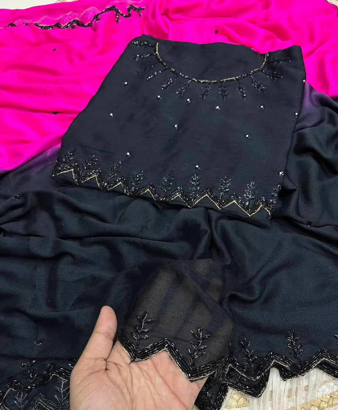 Dual shade Viscose chinnon saree