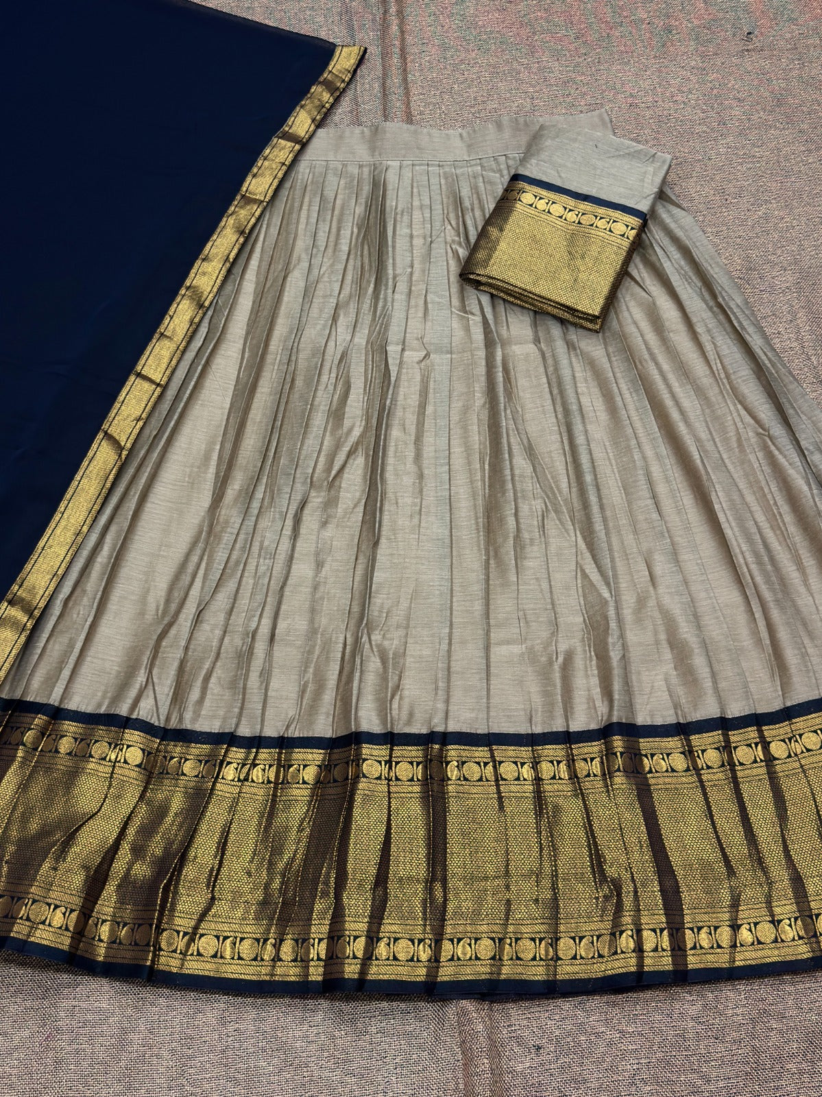 Vintage look kanjivaram silk lehengas