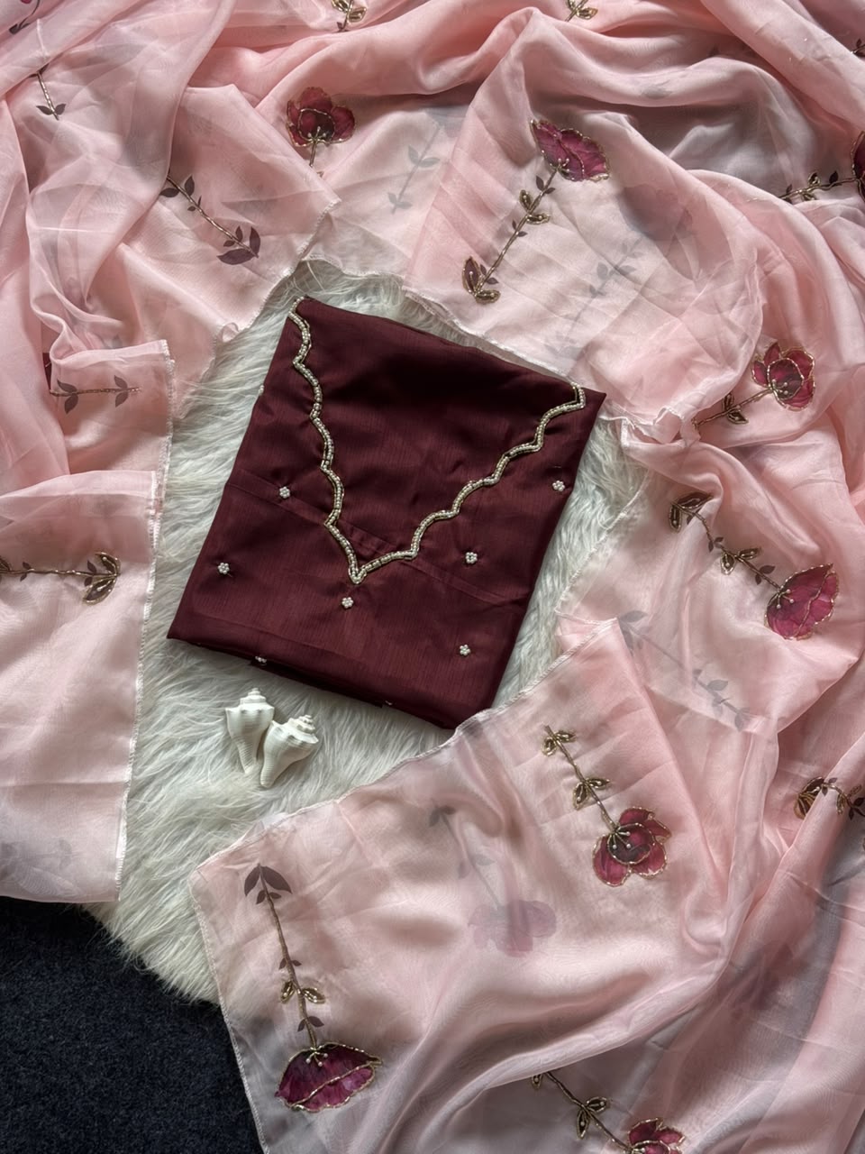 Soft Tabi flower print organza Saree ✨