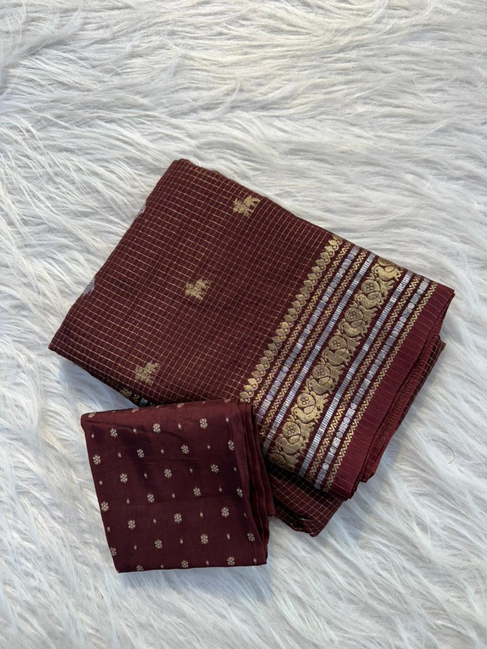 Viscose weaving checks design saree
