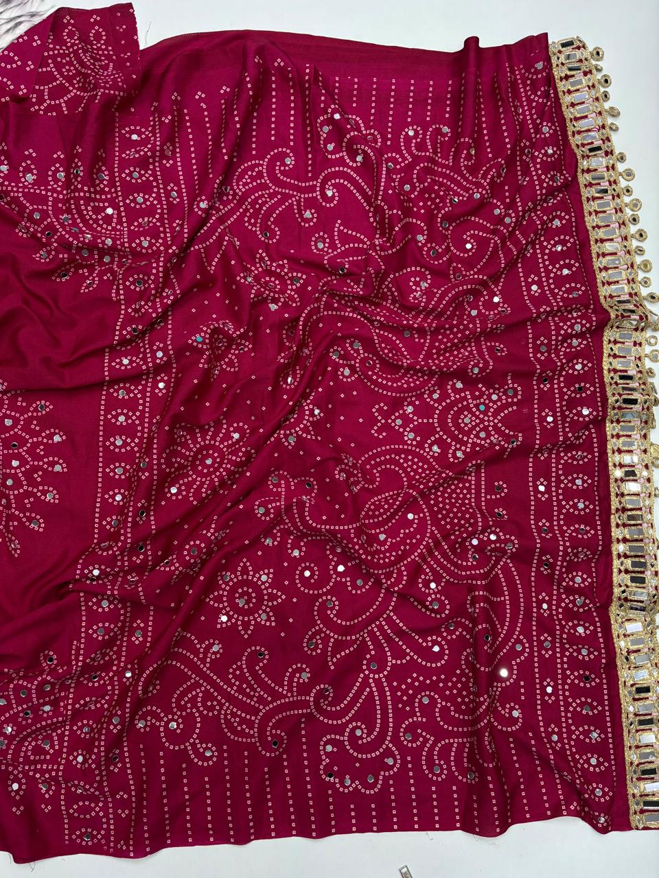 Azrak sartin viscose silk saree ✨