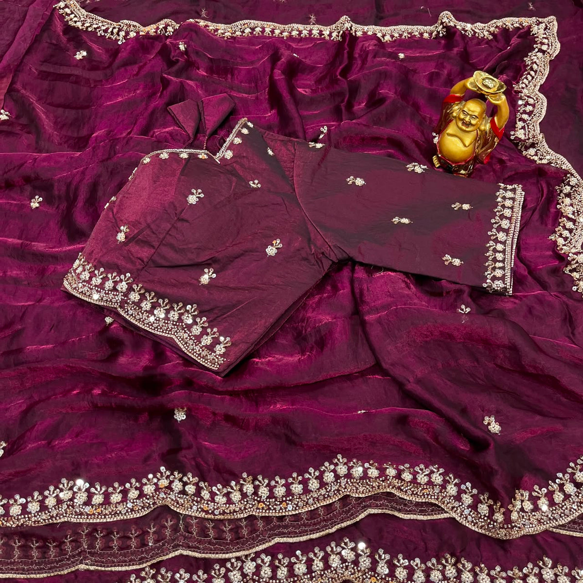 Grand party wear saree ✨ with stritched blouse