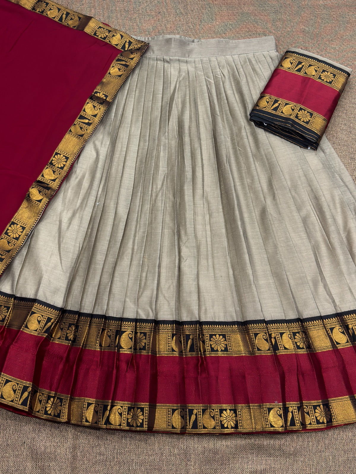 Vintage look kanjivaram silk lehengas