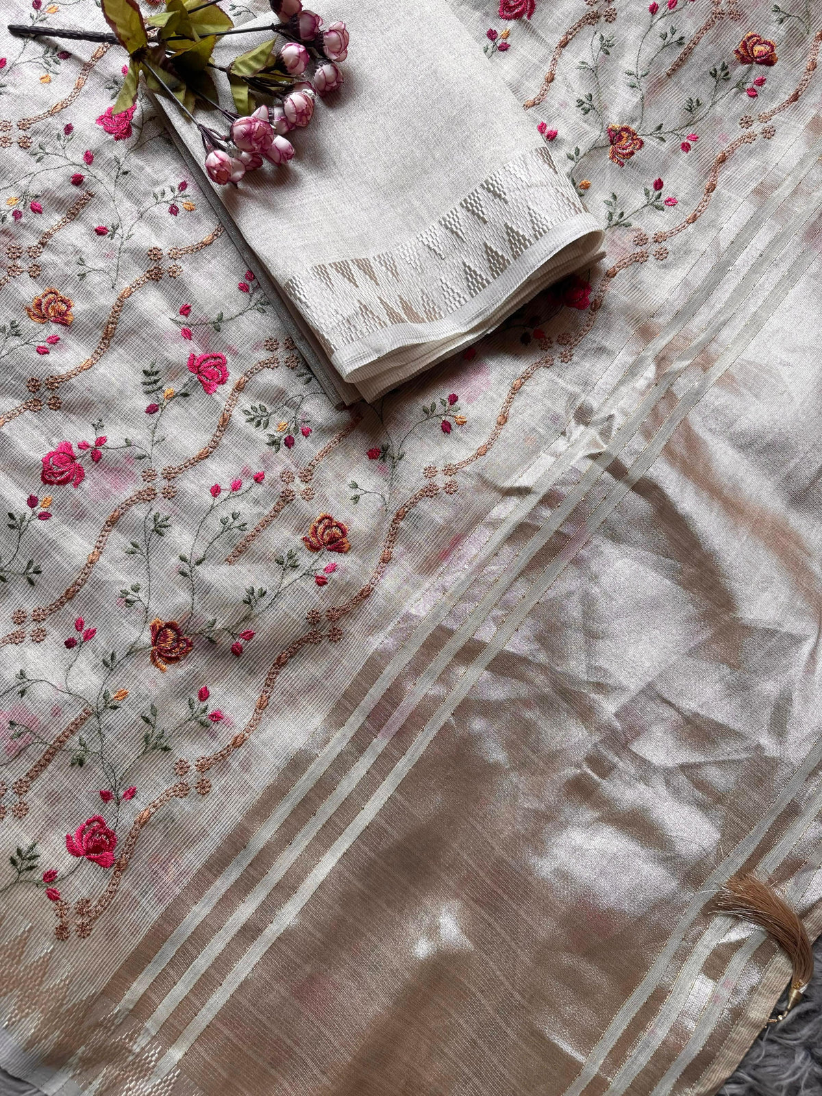 Soft benaresi tissue silk thread work saree ✨