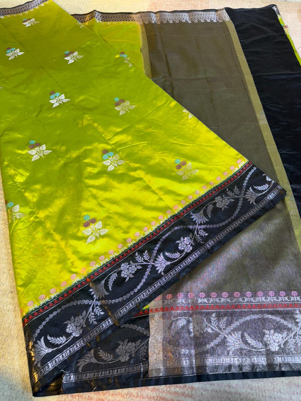 Banarasi Beautiful Premium Minakari Raw Mango Silk Soft Saree