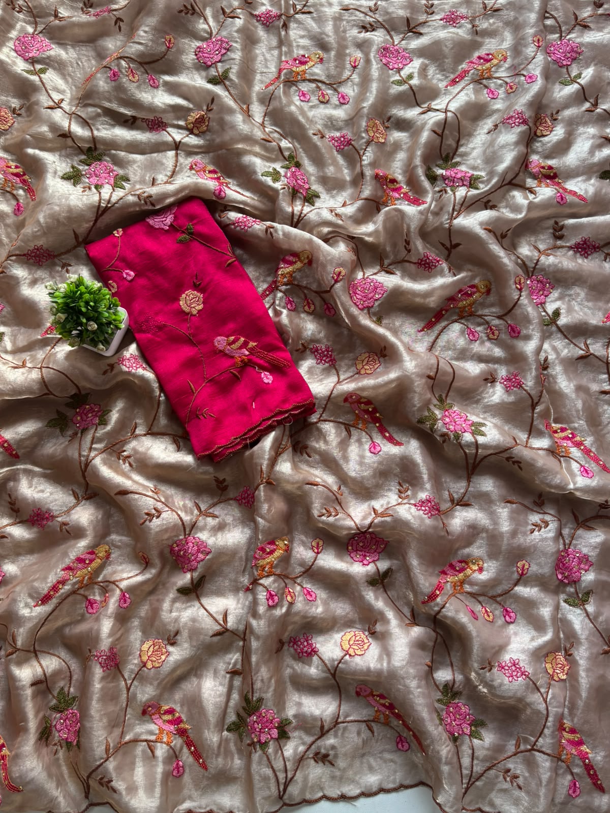 Tissue sartin designer saree ✨