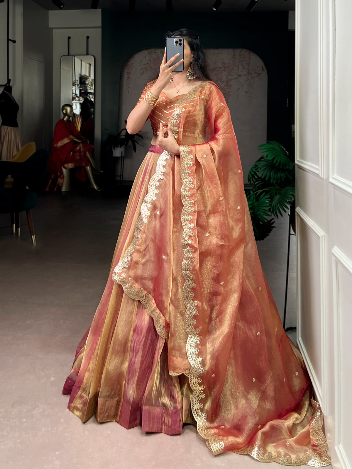 Royal Lehanga