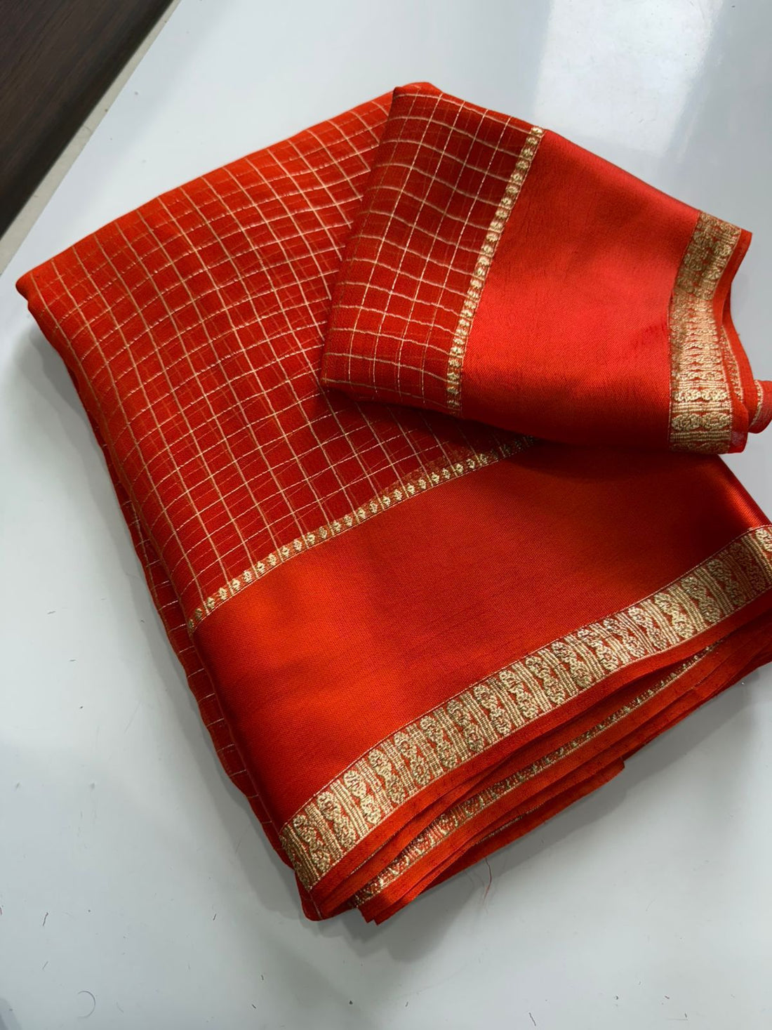 Pure viscose georgette checks saree