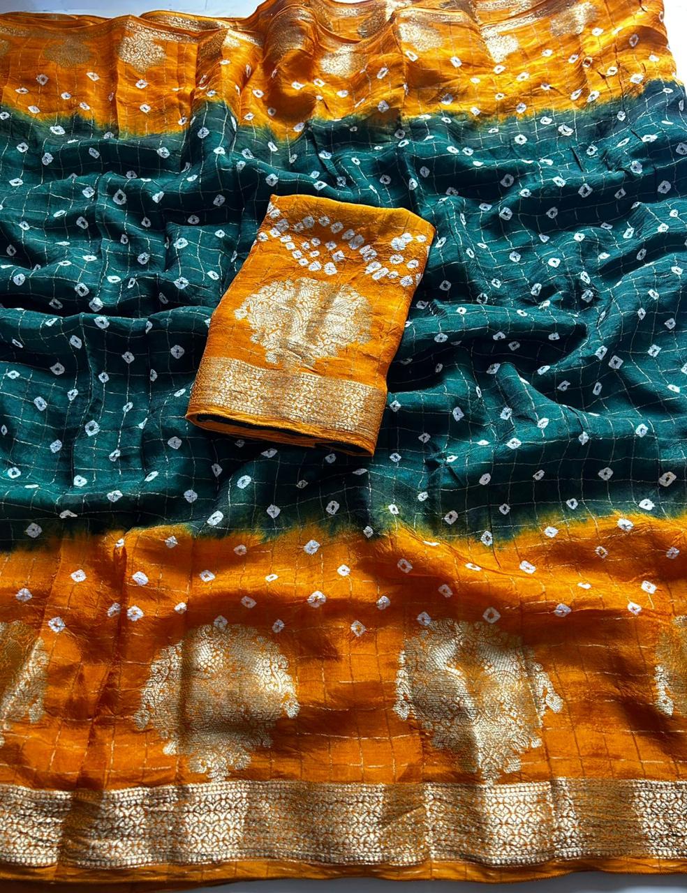 Bandhini design with kanjivaram border ✨