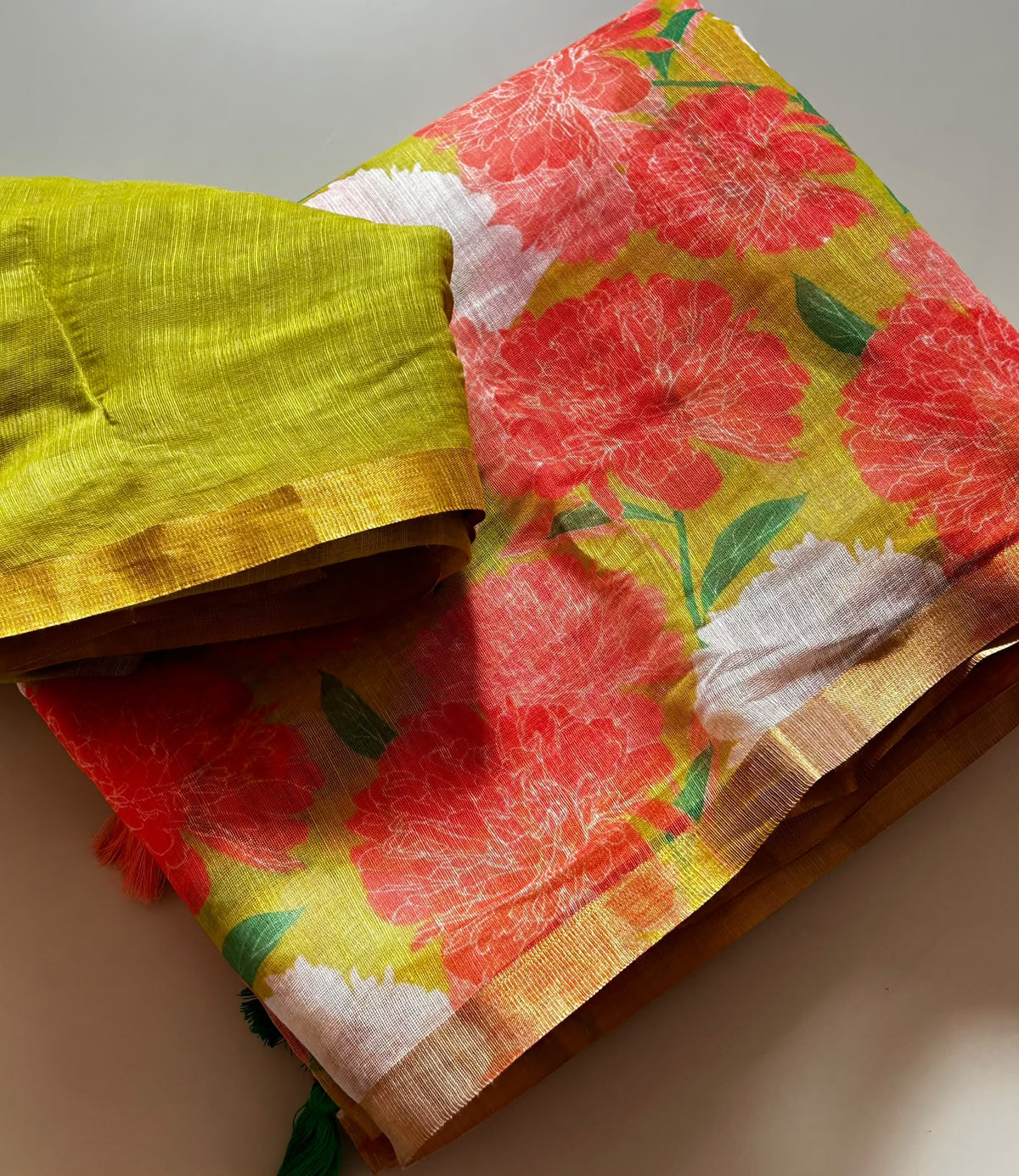 Soft lenin flower 🌼 print saree ✨