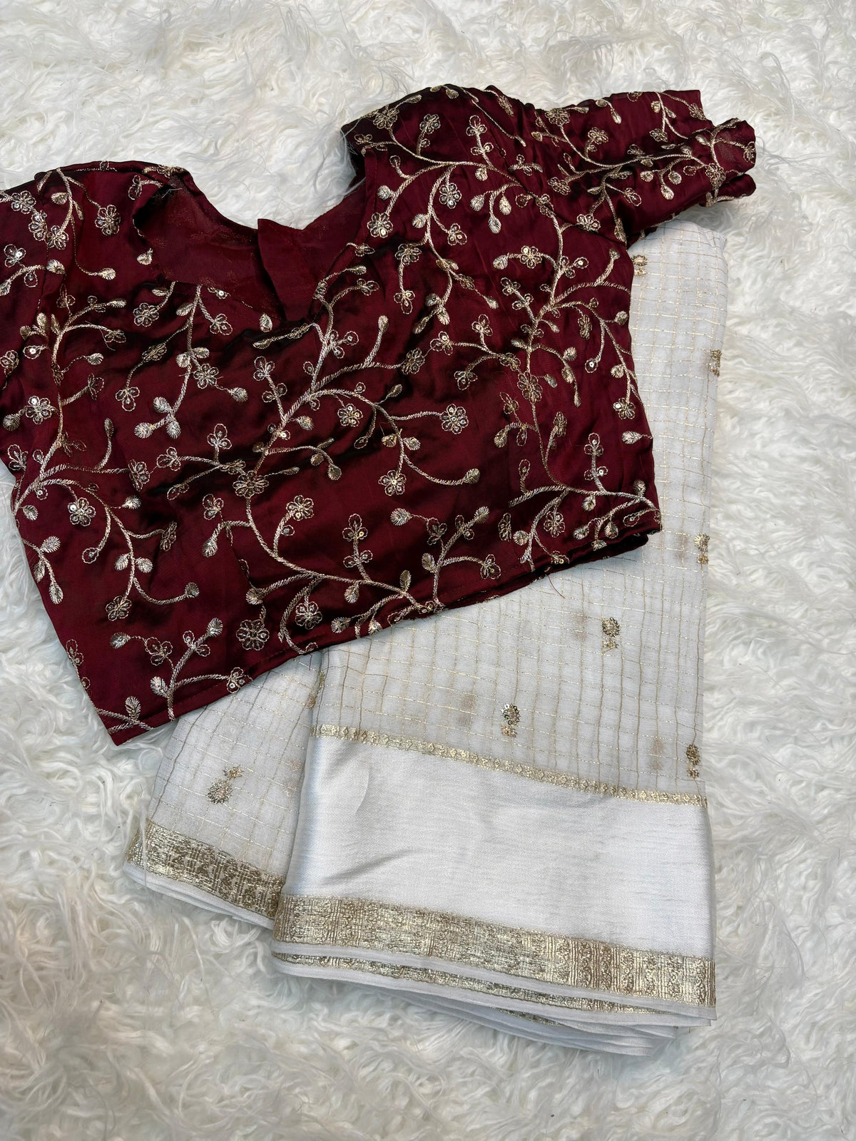 Check Viscose Sequence Buties Saree