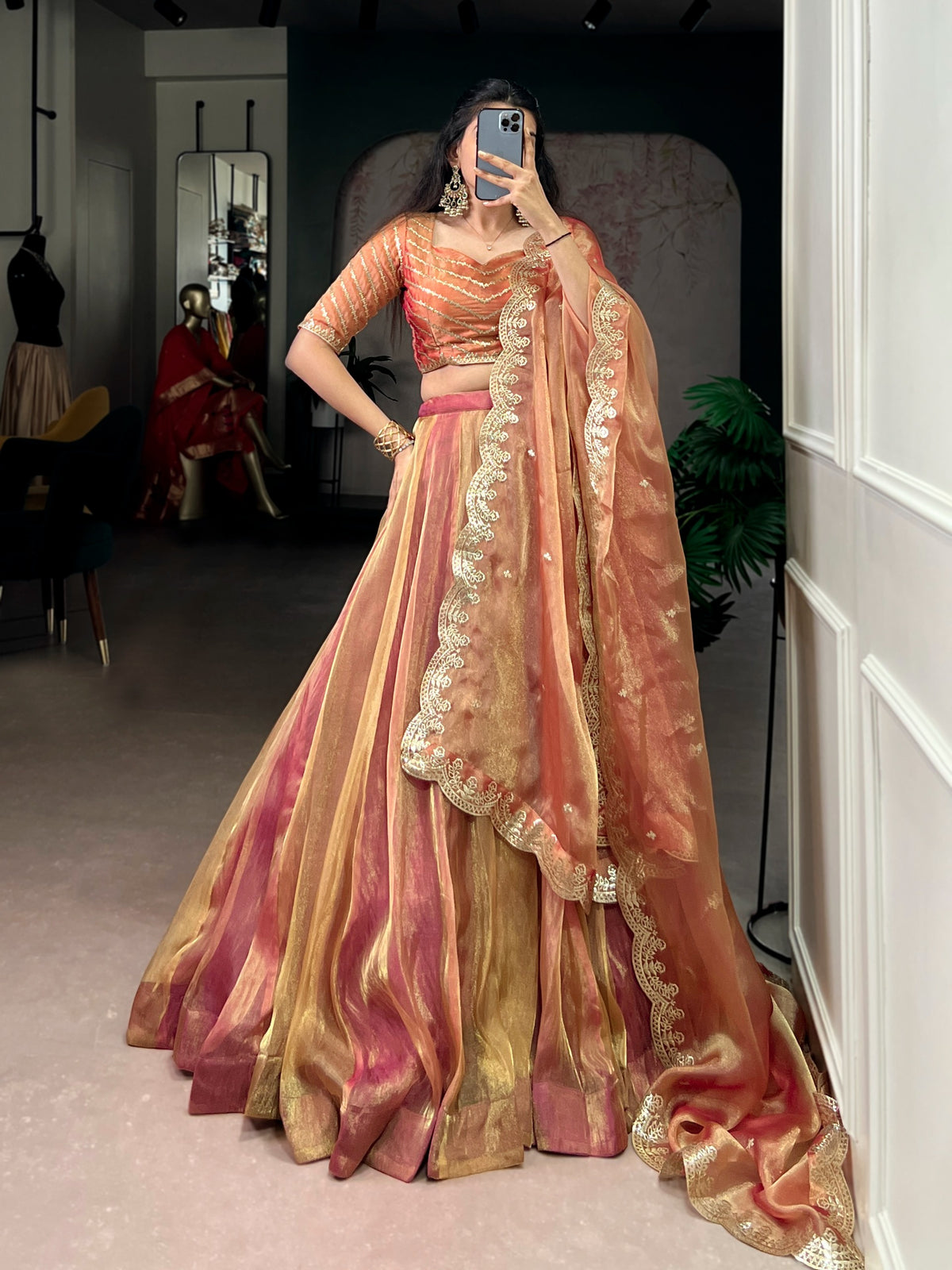 Royal Lehanga