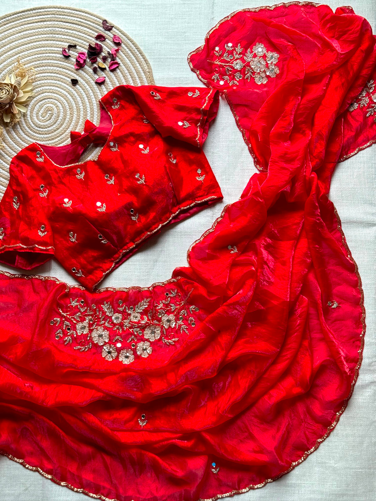 Soft space silk designer saree ✨