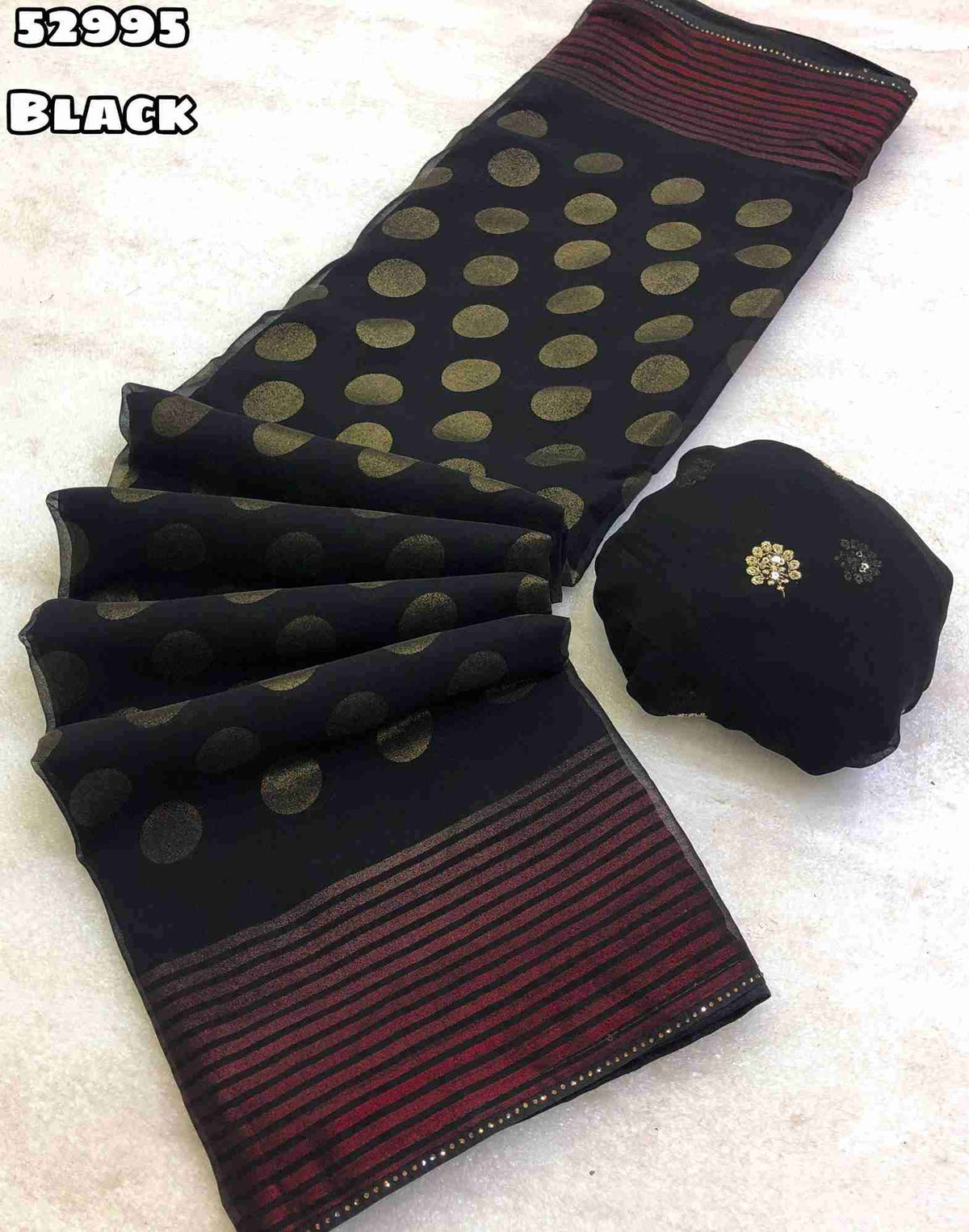 Geometrical pattern black saree ✨