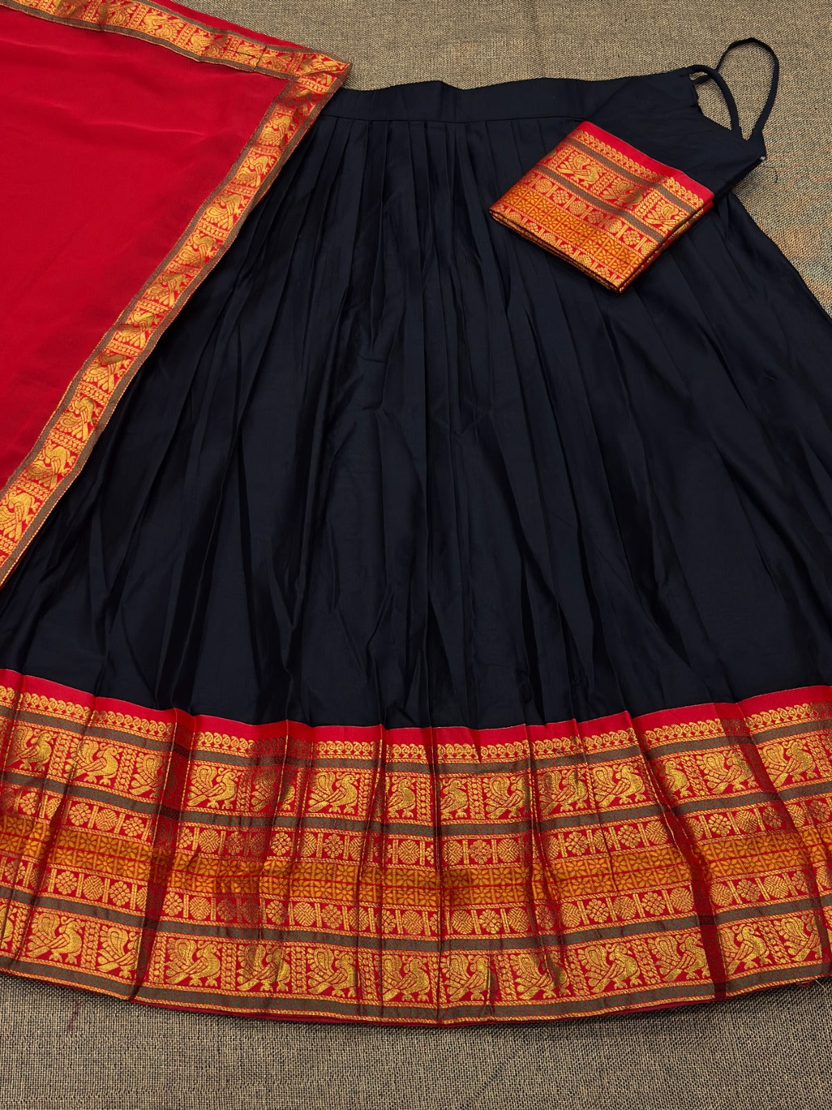 Vintage look kanjivaram silk lehengas