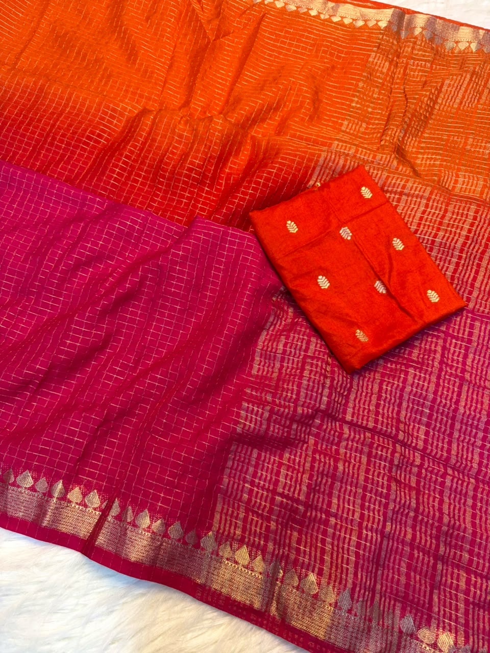 Viscose Temple border check saree✨