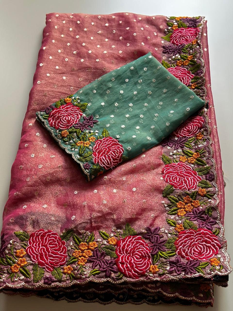 Weaving tissue flower embroidery saree