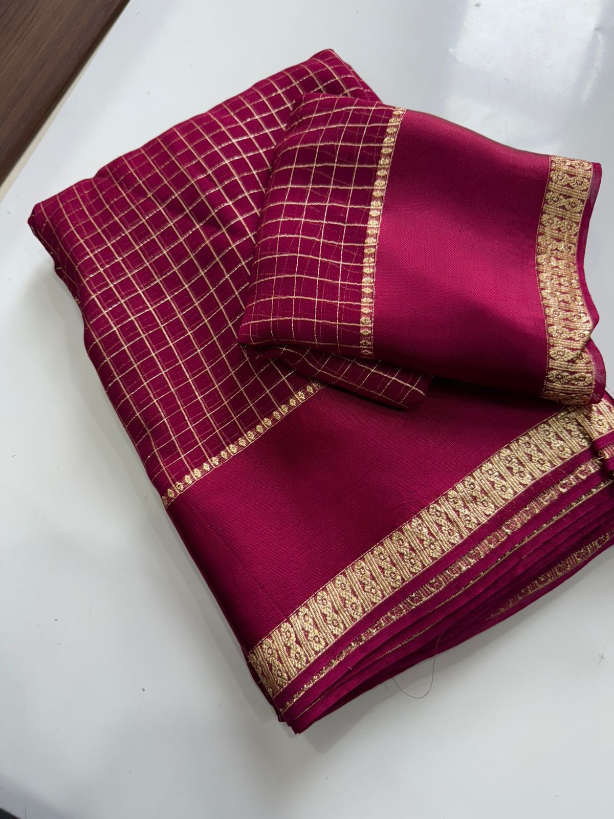 Pure viscose georgette checks saree