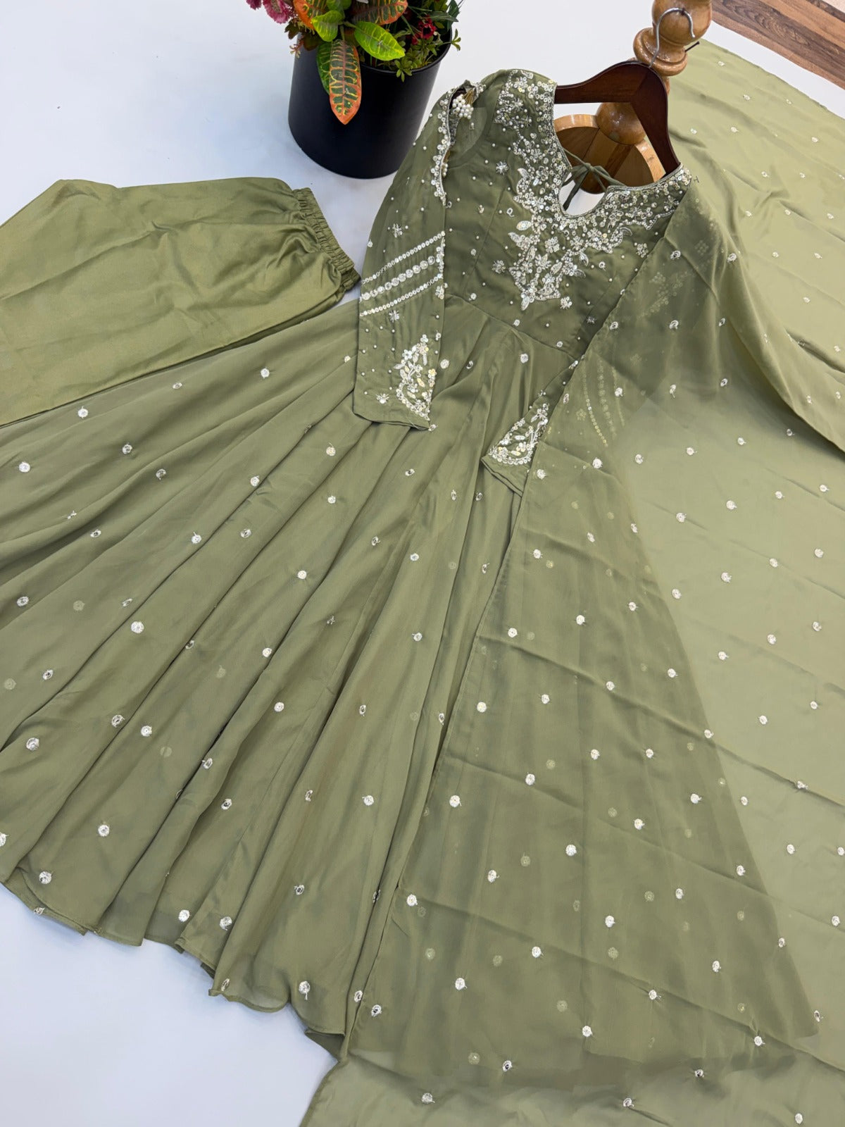 Heavy designer anarkali suit ✨