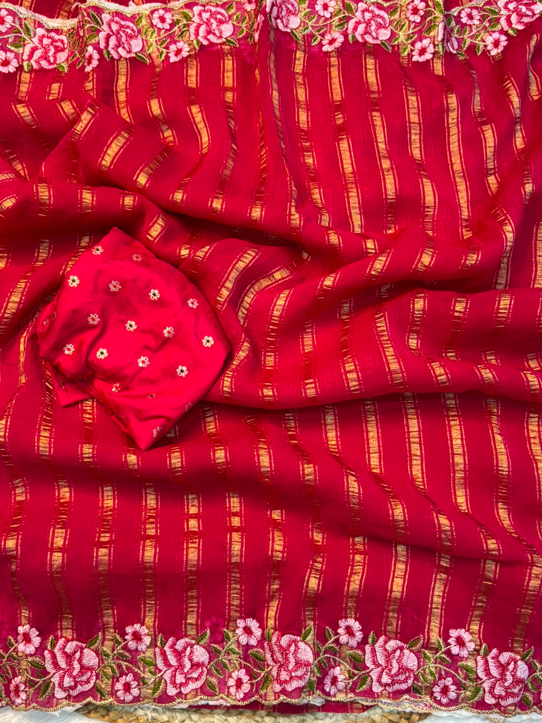 Viscose georgette floral 🌺 work saree ✨