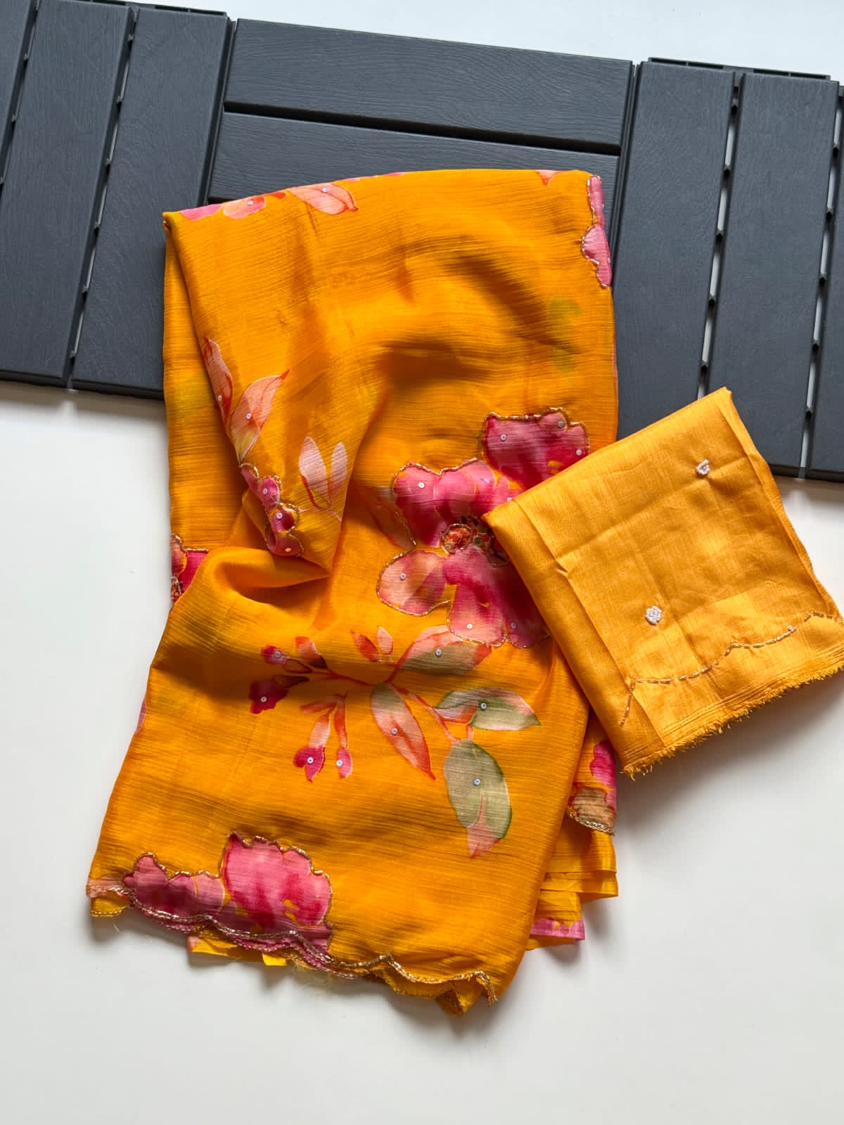 Chinnon silk floral 🌺 print saree