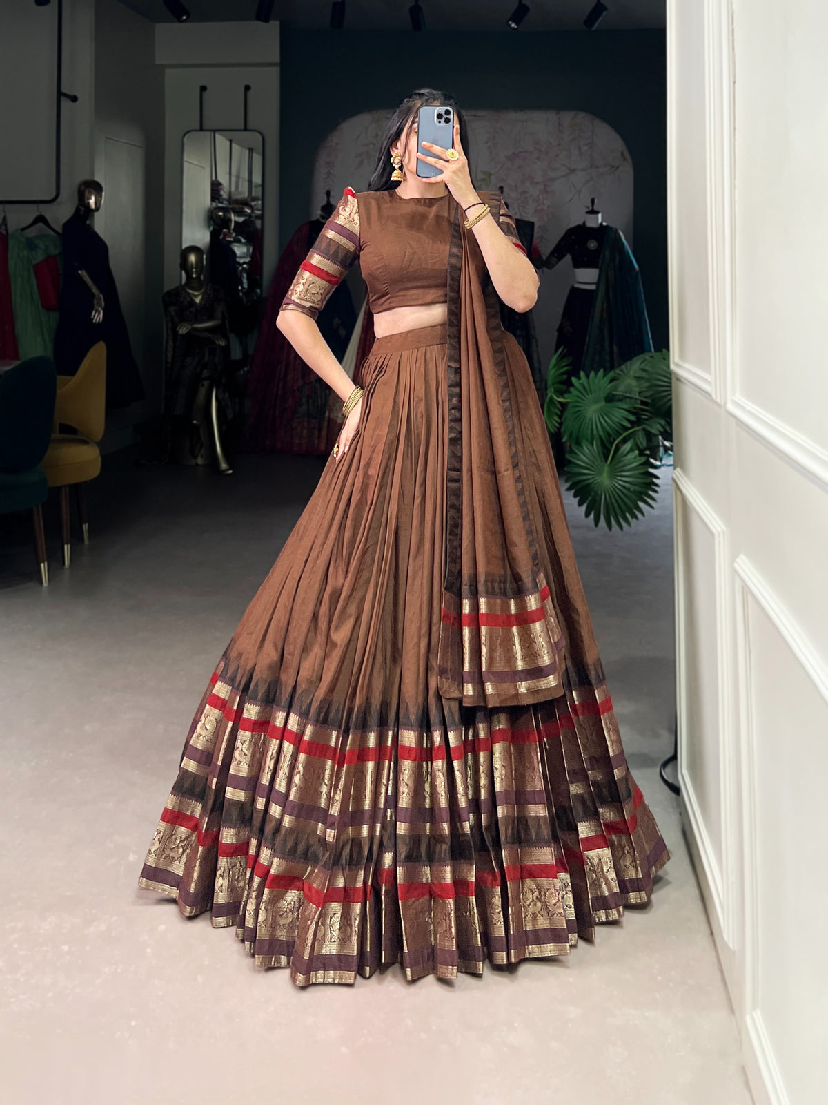 Chenderi lehenga