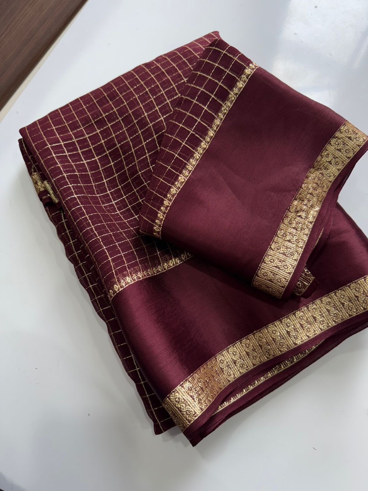 Pure viscose georgette checks saree