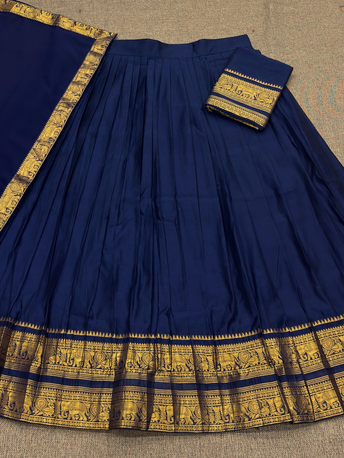 Vintage look kanjivaram silk lehengas