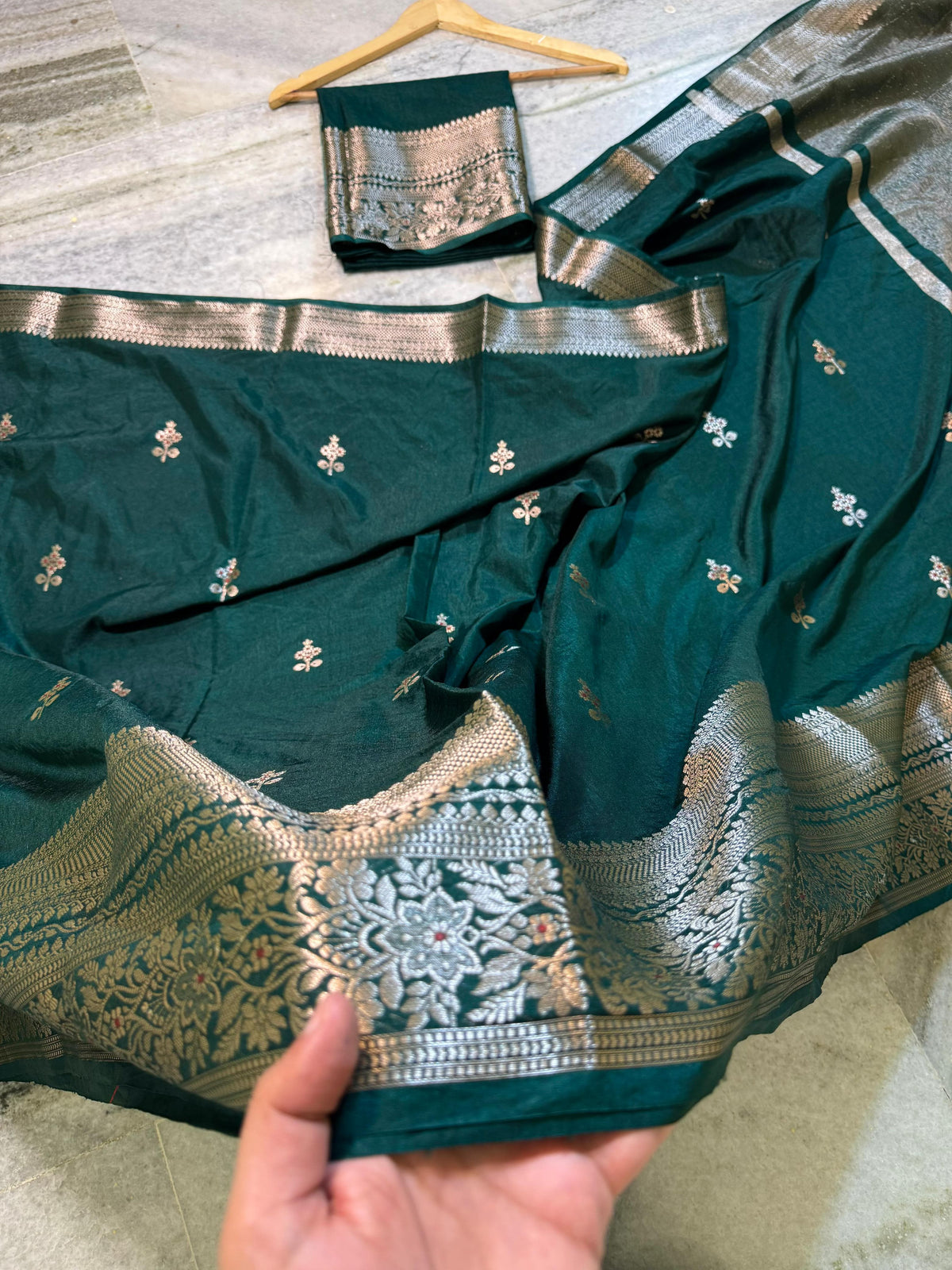 Banarasi katan silk fabric saree