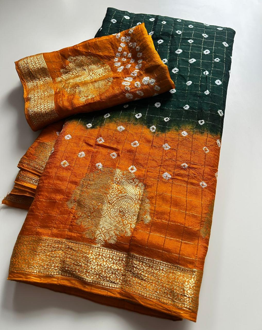 Bandhini design with kanjivaram border ✨