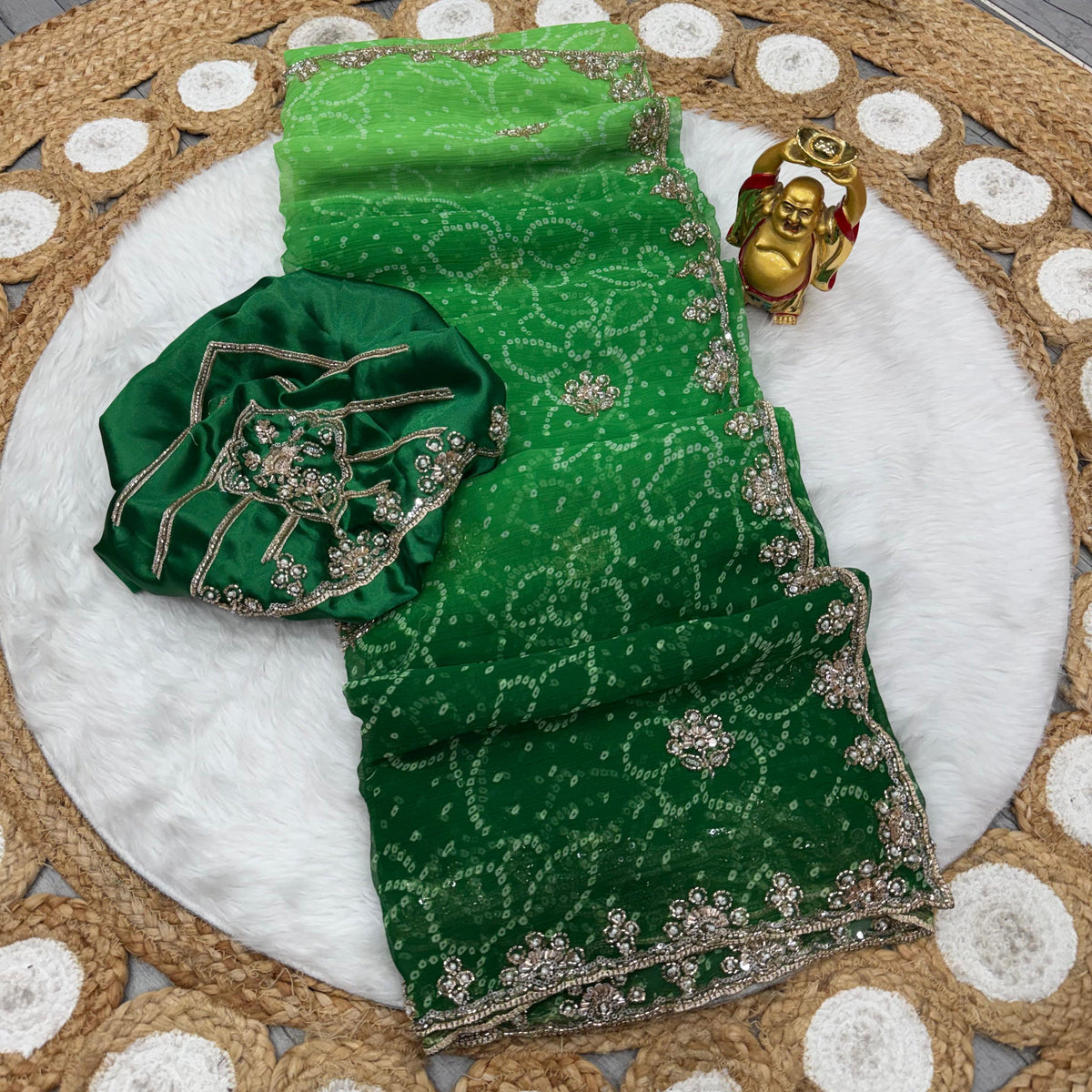 Bandhini saree with beeds  work ✨