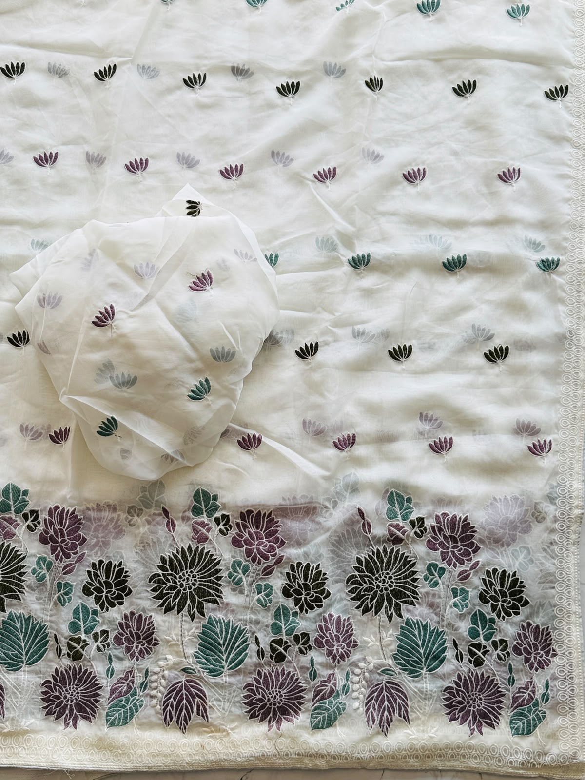Soft tebby organza flower 🌺 embroidery saree