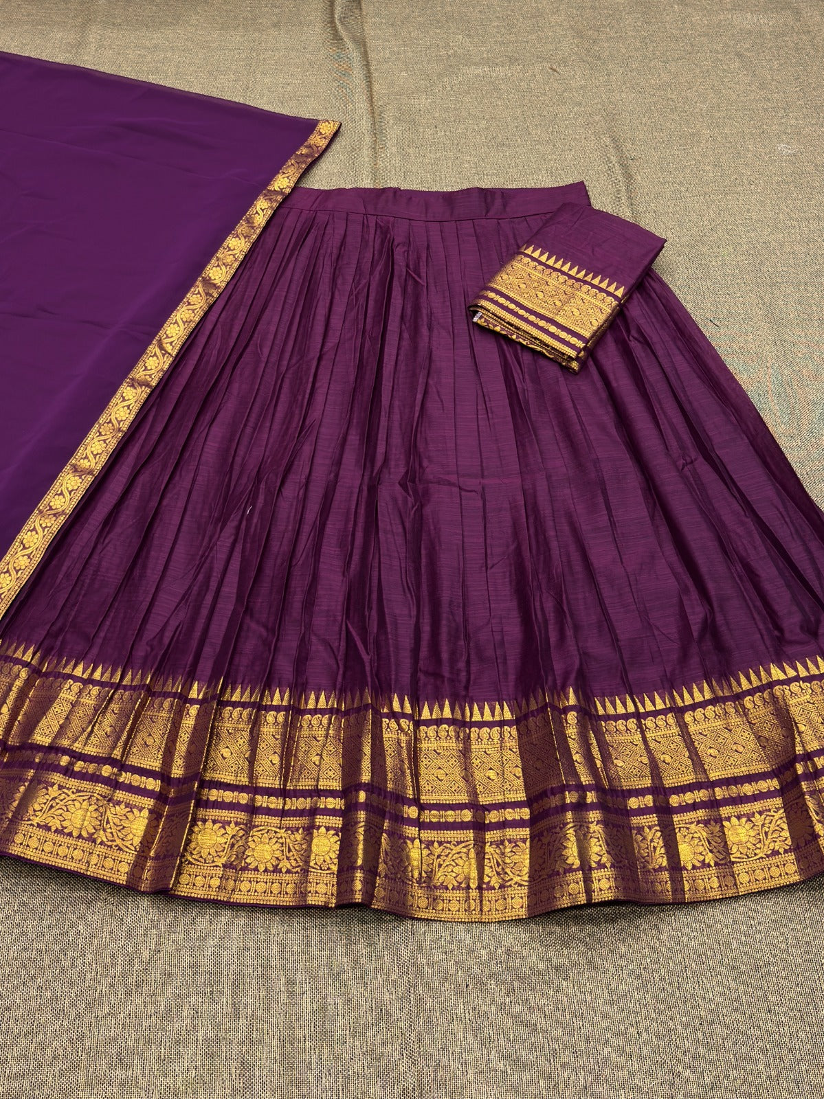 Vintage look kanjivaram silk lehengas