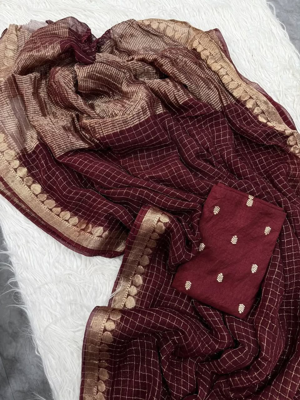 Viscose georgette checks saree ✨