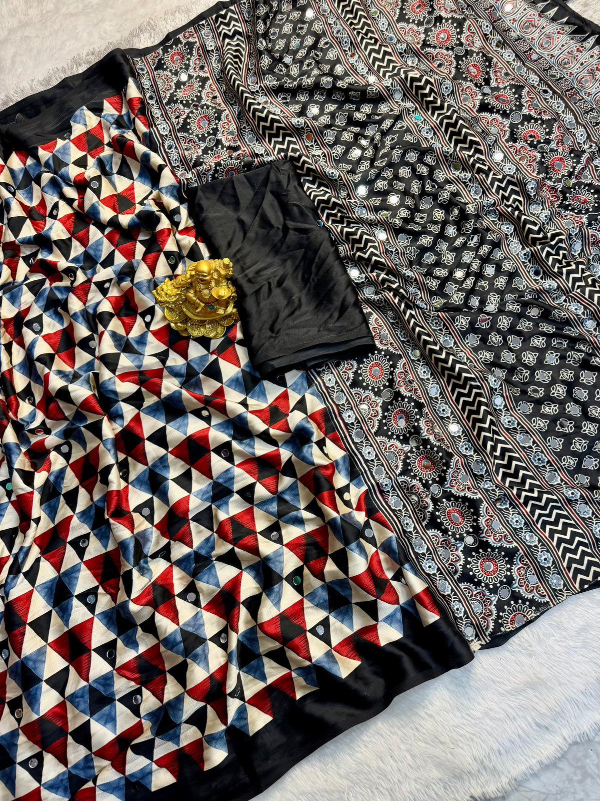 Geometrical pattern Gajji silk saree